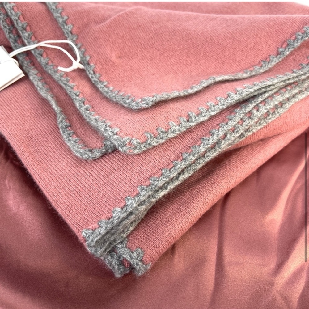 JOHNNY WAS Calme NEW 100% Cashmere Whipstitch Throw Blanket W Dust Bag Rose Pink - Picture 3 of 8